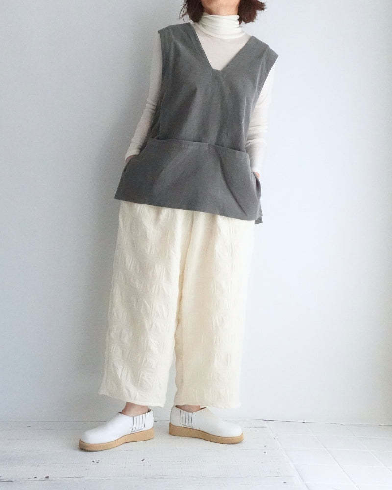Work Pullover Vest (Corduroy) in Gray