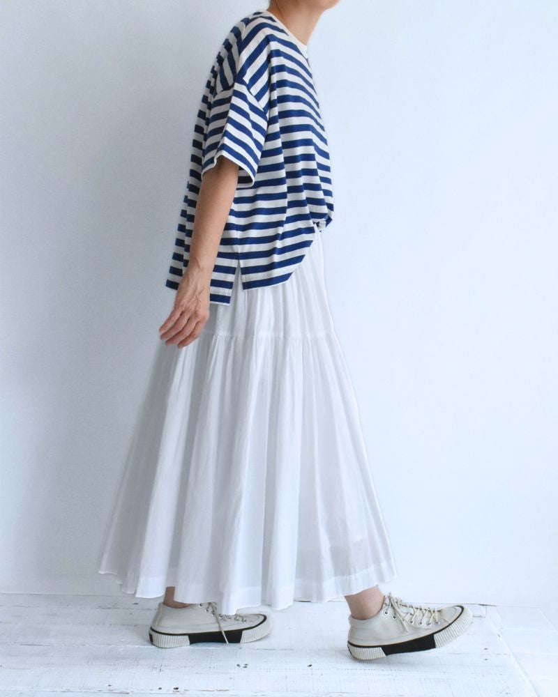Crew-Neck Slit T-Shirt in Blue/White