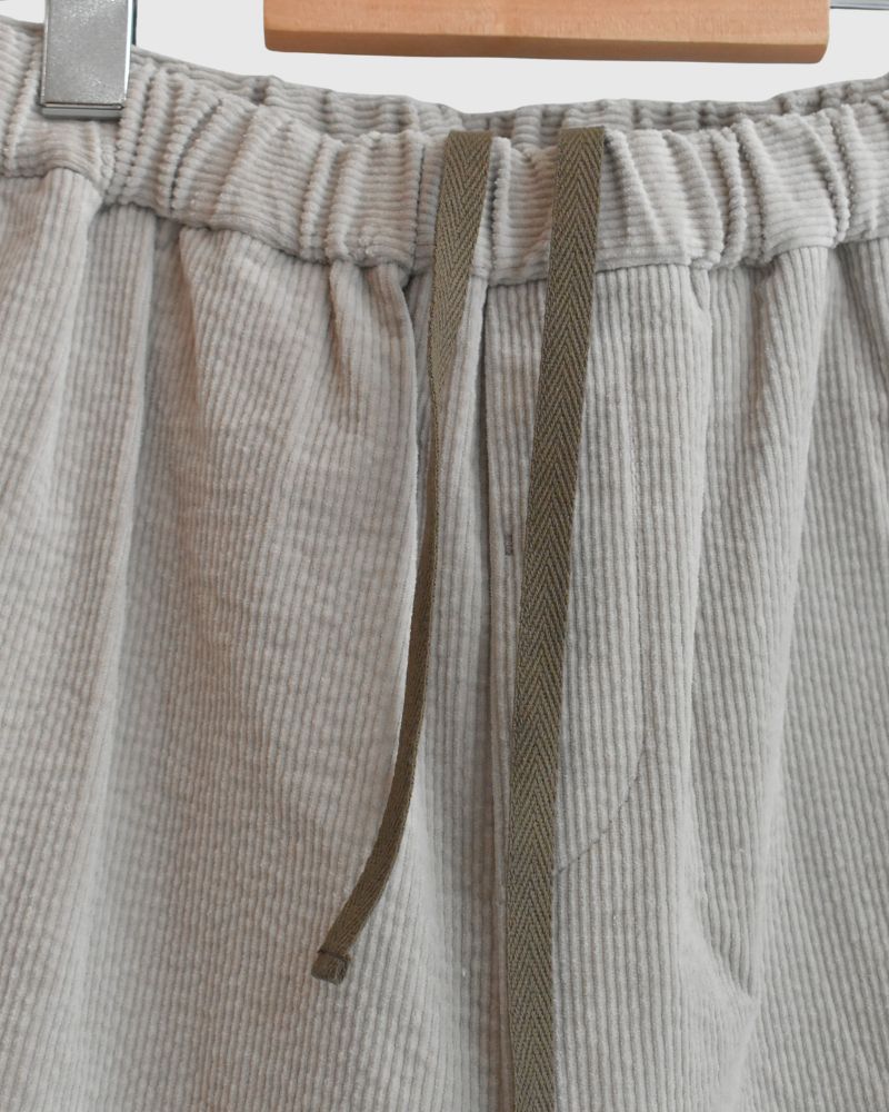 11WALE CORDUROY EASY TAPERED PANTS in Beige