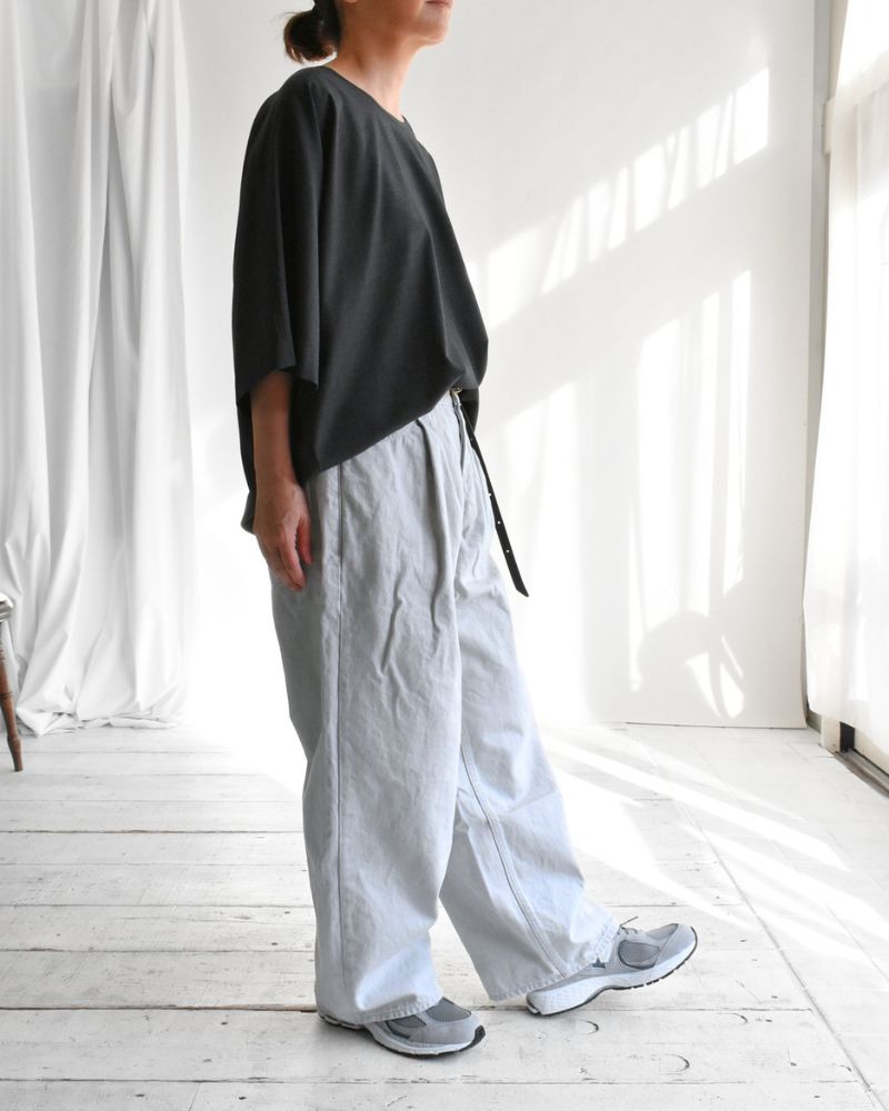 Wide Denim Pants in Gray