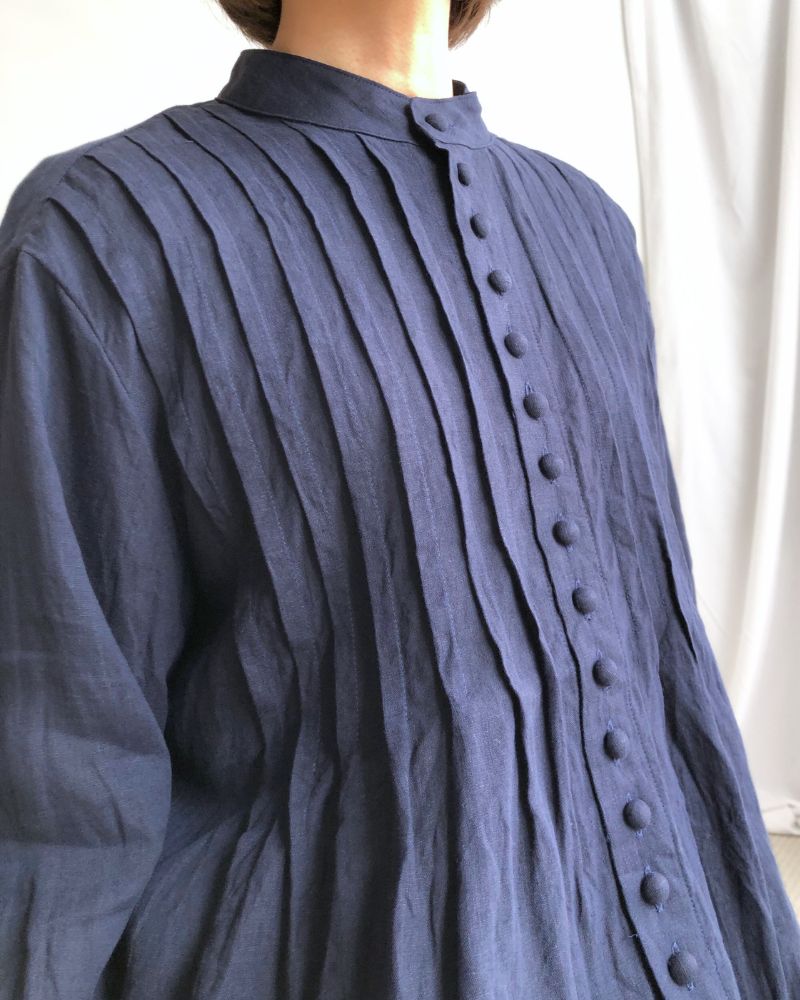 French Linen Shirt in Navy