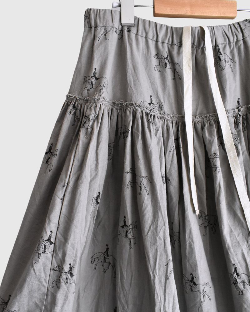 “Wind in her hair” GATHERED SKIRT in Gray