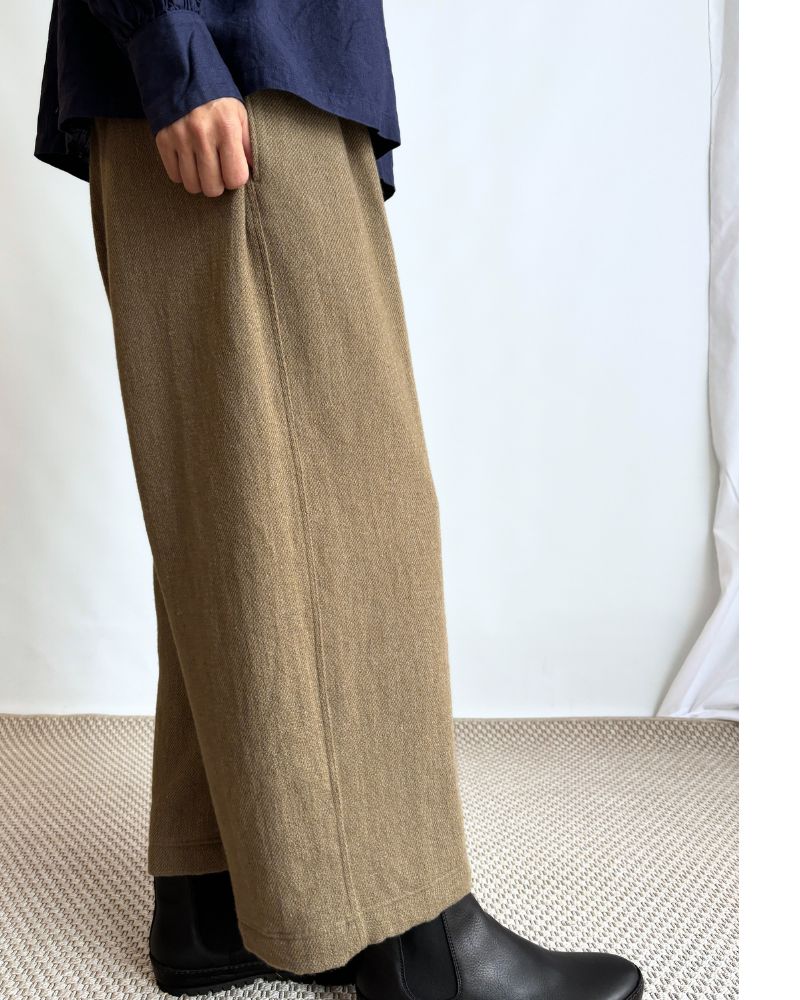 MERINO WOOL ORIHIMEDAKI PANTS in Beige