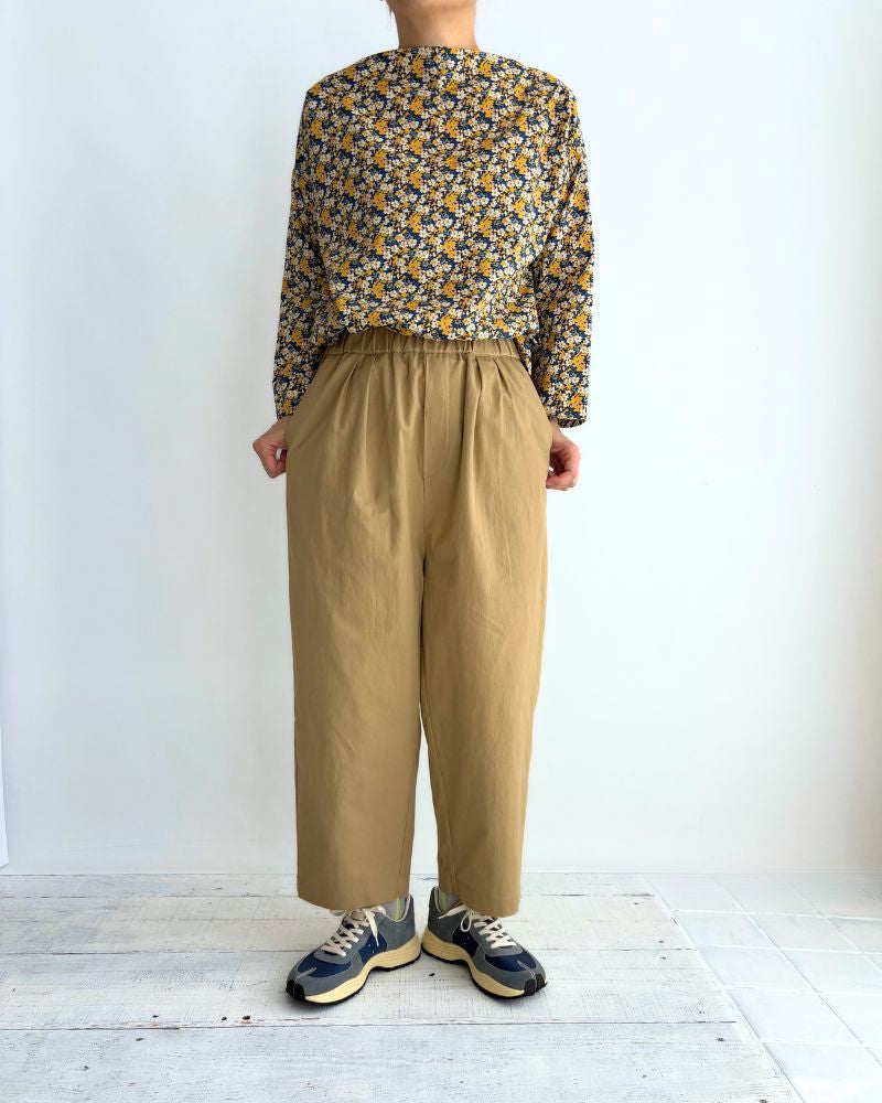 COTTON/LINEN DYED WEATHER 2TUCK TAPERED EASY PANTS in Beige