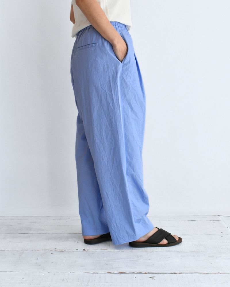 HAKU-CC Tuck Pants in Sax