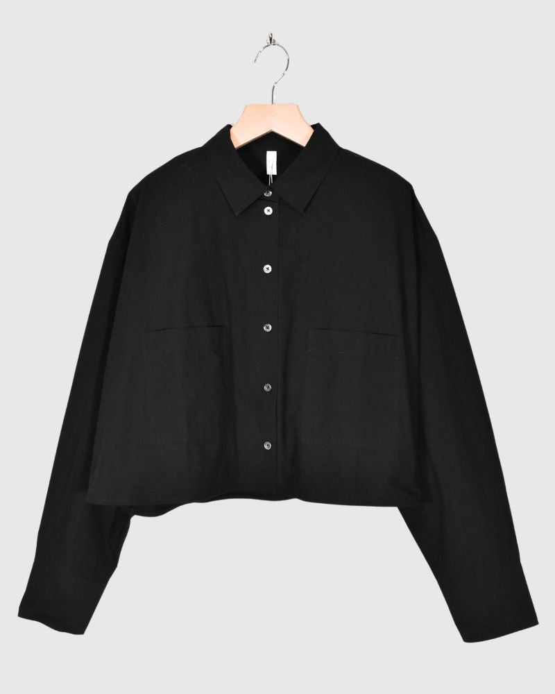 Cropped Shirt in Black