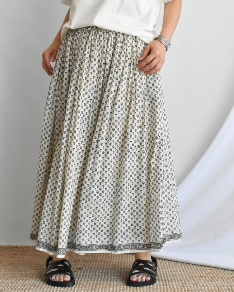 80'S COTTON VOILE SMALL FLOWER BLOCK PRINT RAJASTHAN TUCK GATHERED SKIRT WITH LINING in Natural