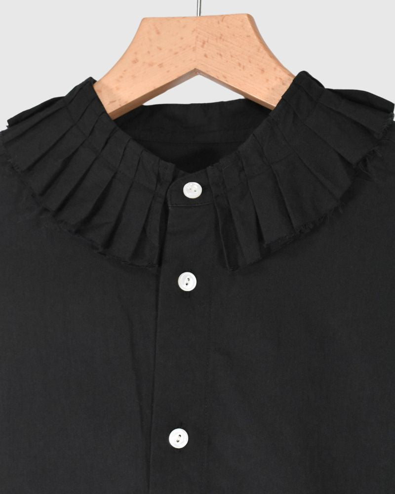 PLEATED COLLAR SHIRT in Black