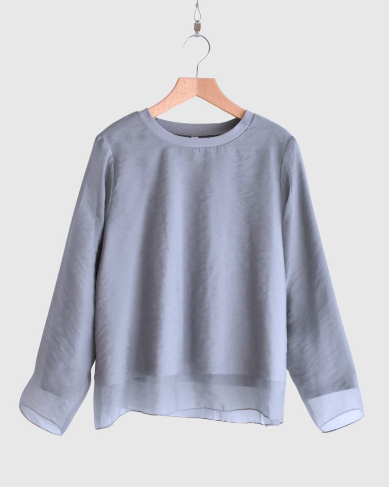 Layered Design Top 'SANE' in LightGray