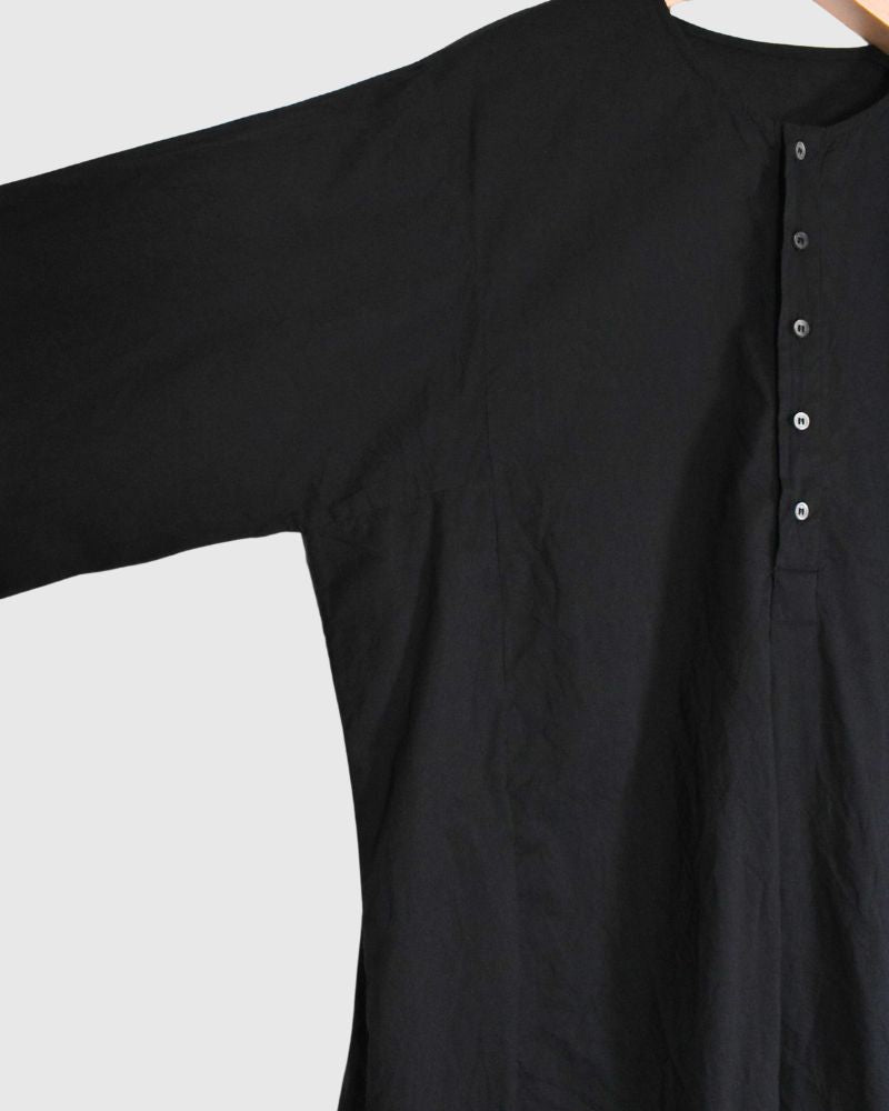 Veritecoeur Side-Switching Shirt in Black kady cotton – Miel.jp