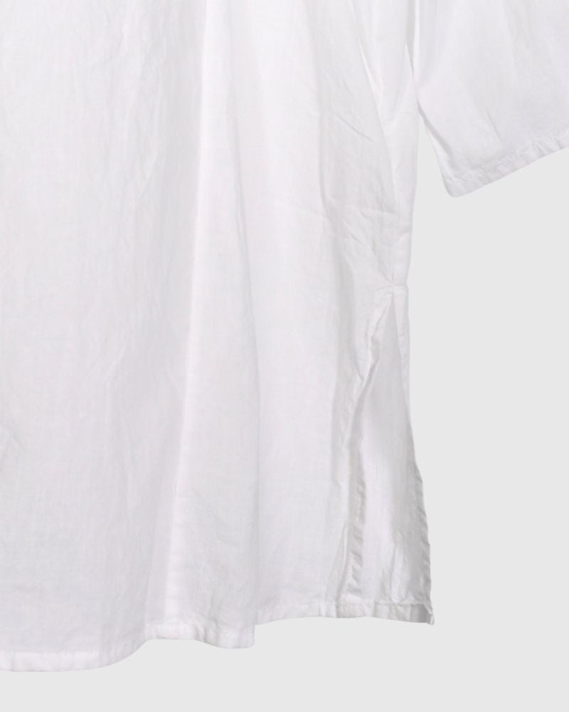 Side-Switching Shirt in White