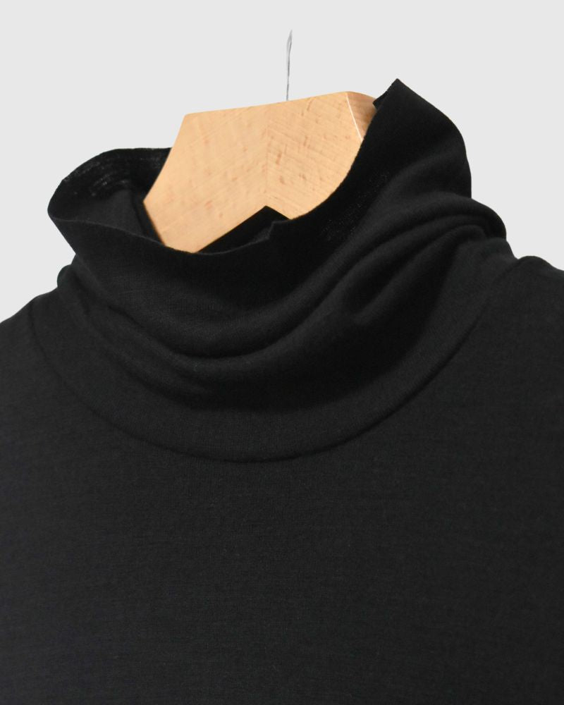 Slim fit high neck in Black