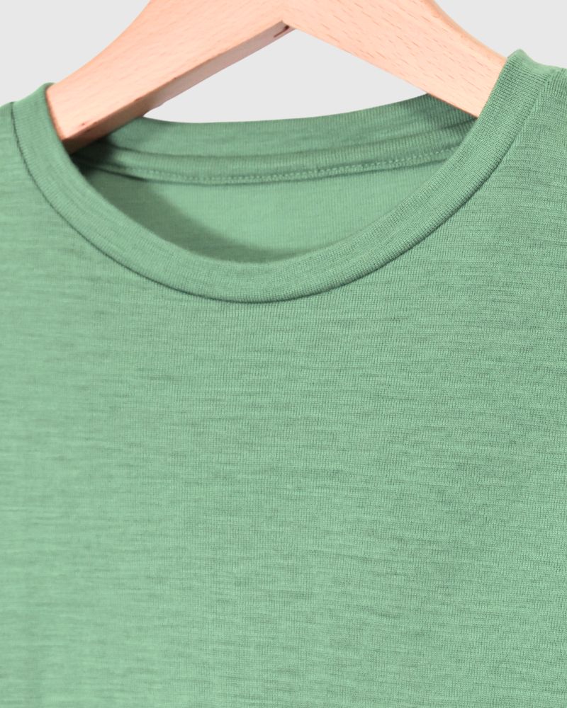 Slim fit crew neck in Green