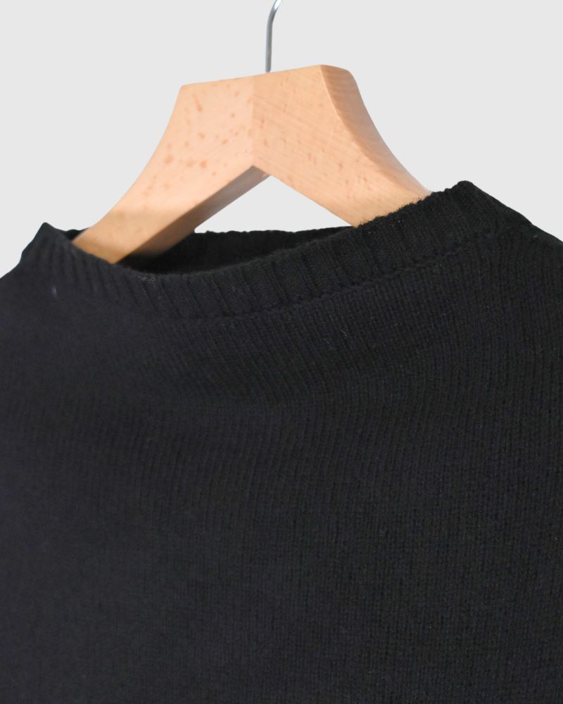 Shepherd Knit Cape in Black