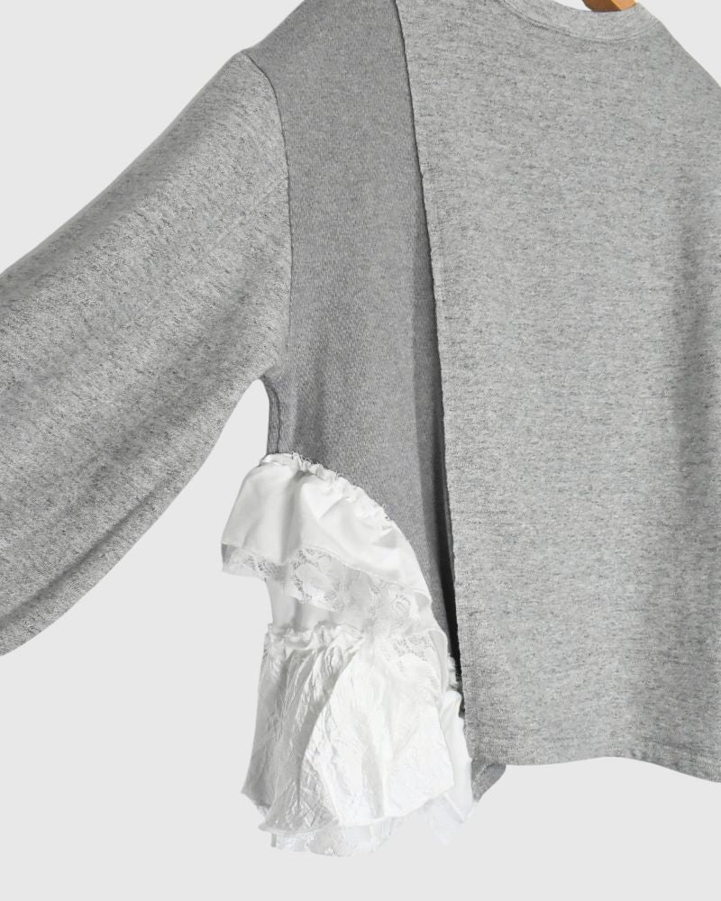 Assymetry Frill Sweat Shirt in Gray