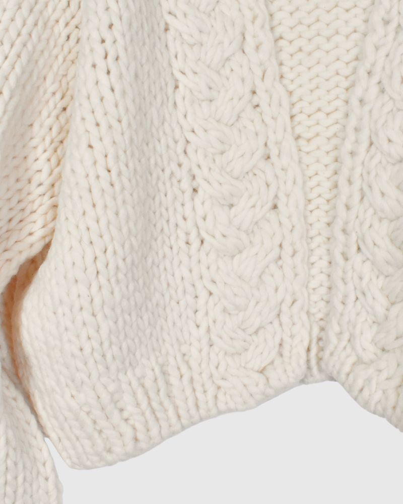 PERU Hand-Knit Short Cardigan in White