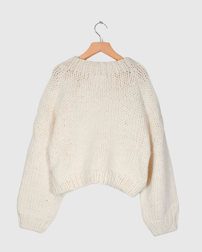 PERU Hand-Knit Short Cardigan in White